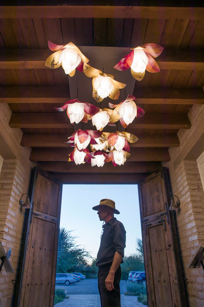 lightart-artisan-blossom-pendant-tucson-botanical-garden-web-2